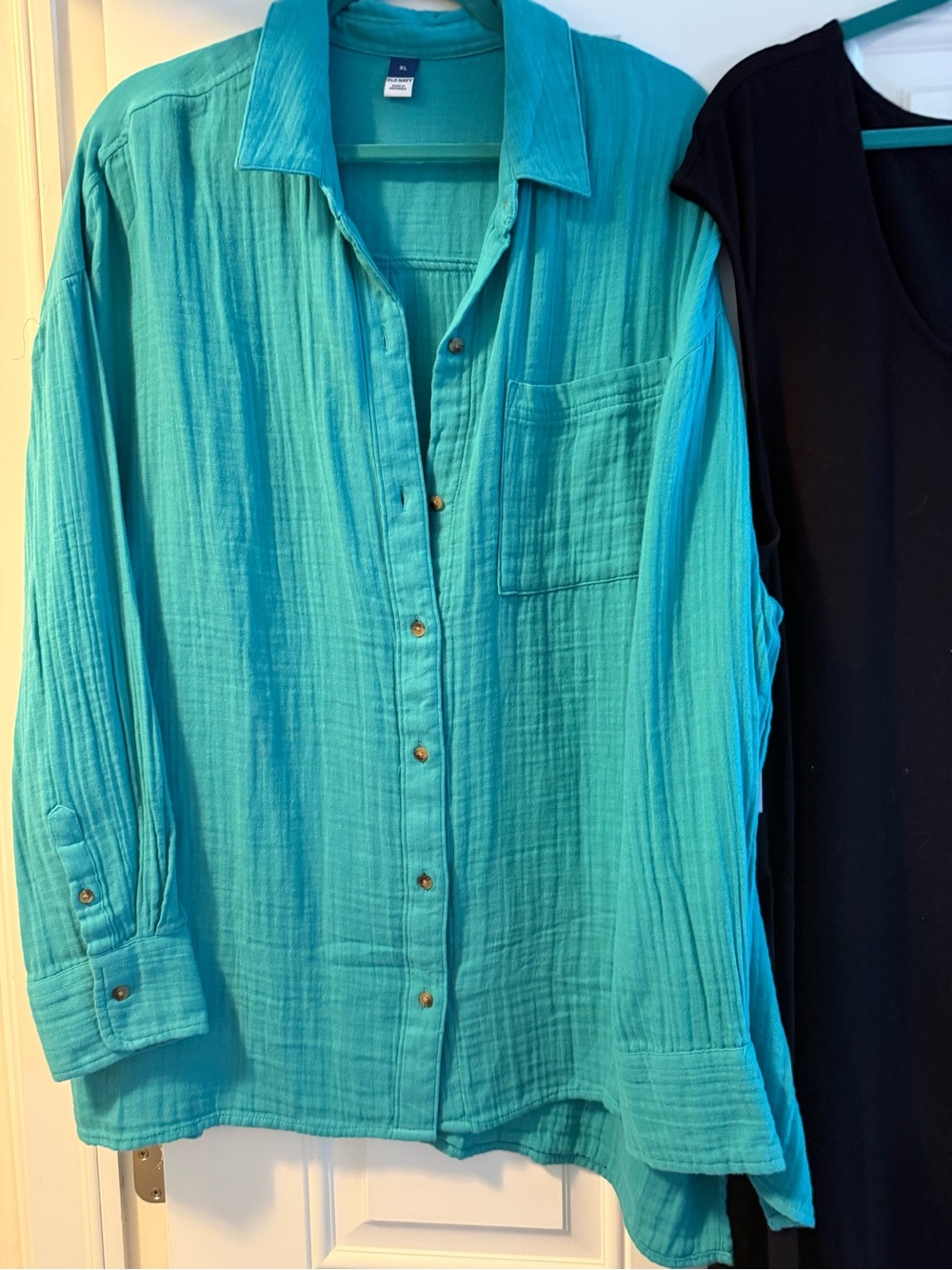 Lightweight Turquoise Button-Front Women’s Shirt - Brand: Old Navy
